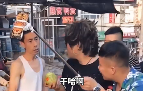 网红吃瓜给钱犯法吗,法律边界与伦理考量